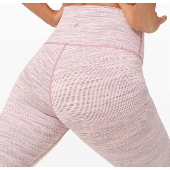 LULULEMON Wunder Under High Rise in Mulberry Currant TIGHT 29” Luon LEGGINGS 6 - Picture 9 of 10